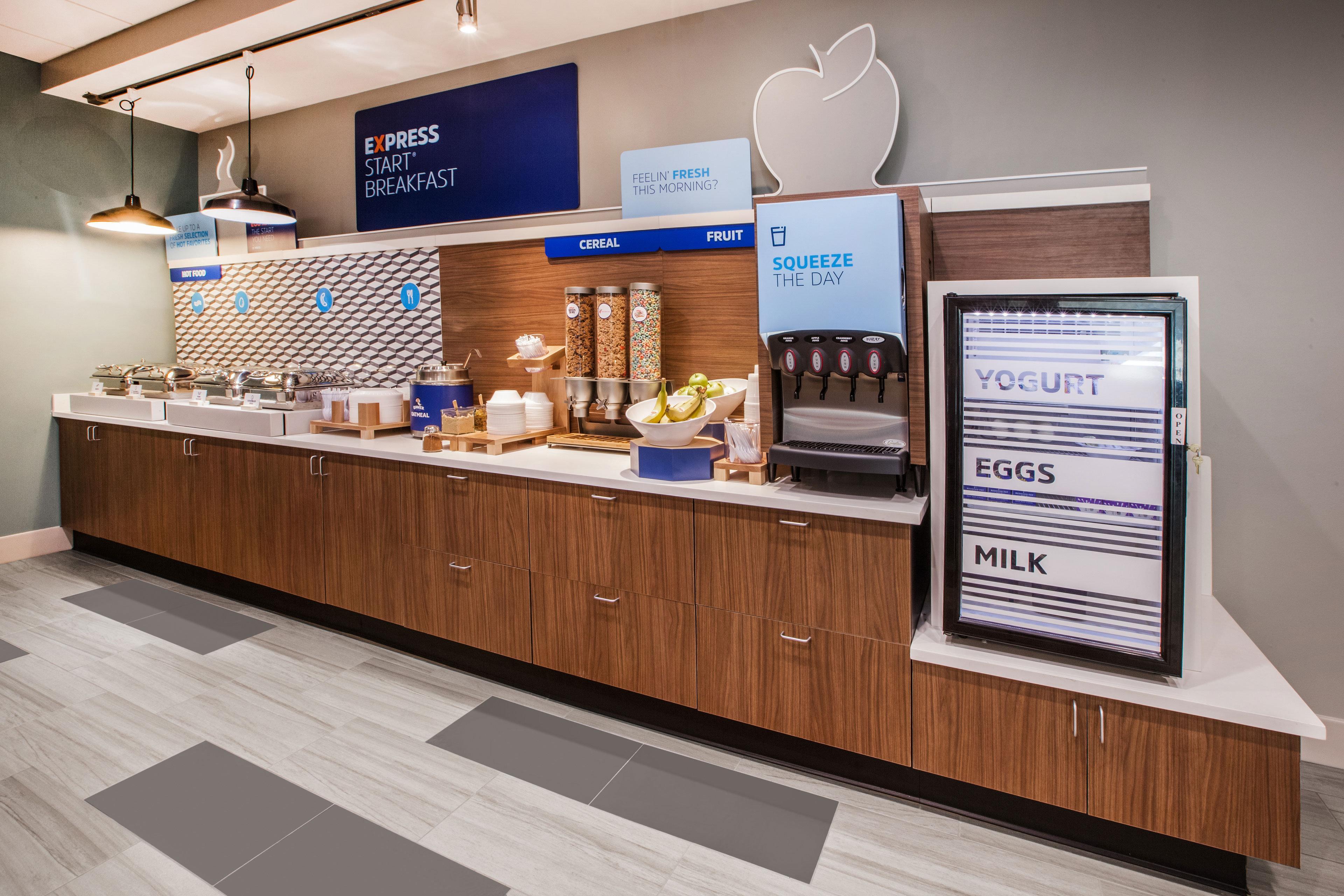 Holiday Inn Express & Suites - Milledgeville, An Ihg Hotel Екстериор снимка